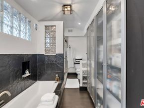 5341 Mecca Avenue, Tarzana CA 91356