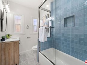 2935 Redondo Boulevard, Los Angeles CA 90016