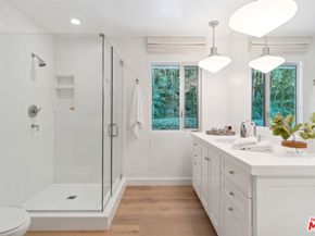 1726 Stone Canyon Road, Los Angeles CA 90077