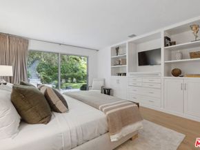 1726 Stone Canyon Road, Los Angeles CA 90077