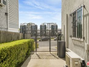 1246 S Saltair Avenue, Los Angeles CA 90025