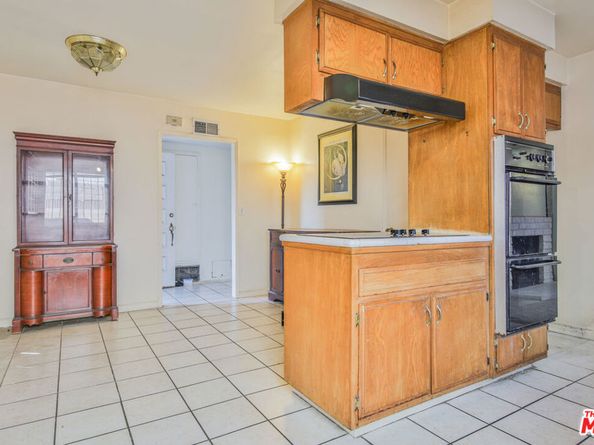 18223 Milmore Avenue, Carson CA 90746