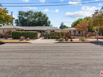 1344 N Parish Place