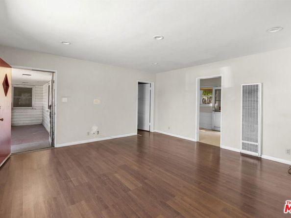 1344 N Parish Place, Burbank CA 91506