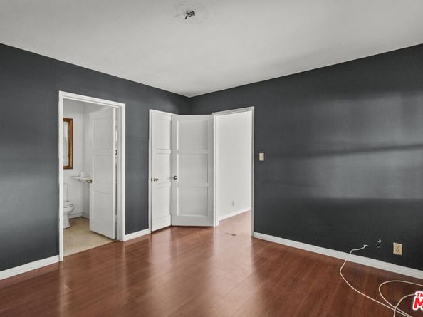 1344 N Parish Place, Burbank CA 91506