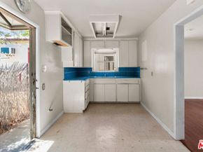 1344 N Parish Place, Burbank CA 91506
