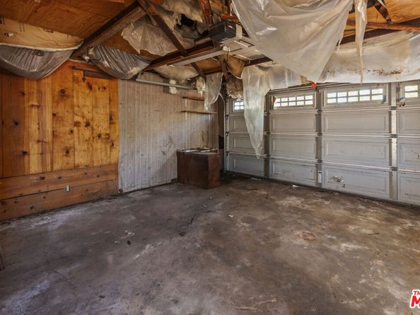1344 N Parish Place, Burbank CA 91506