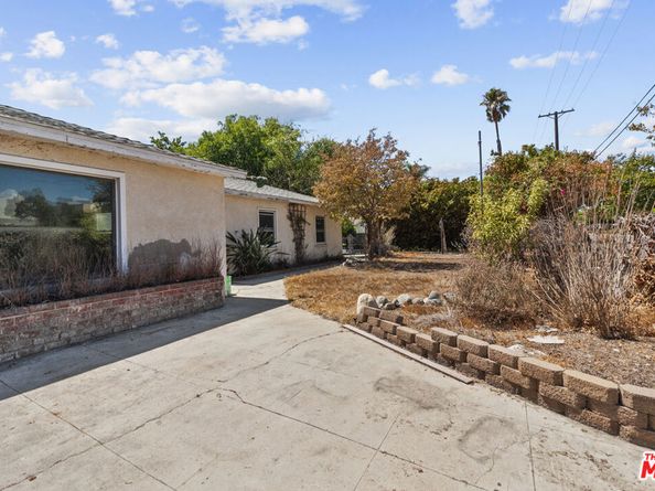 1344 N Parish Place, Burbank CA 91506