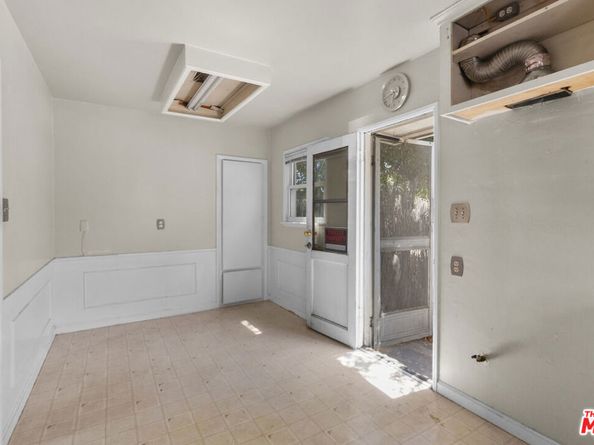 1344 N Parish Place, Burbank CA 91506