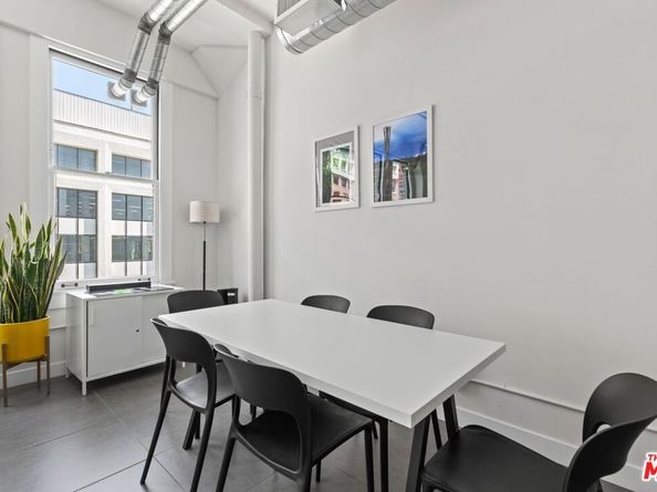 939 S Broadway 505, Los Angeles CA 90015