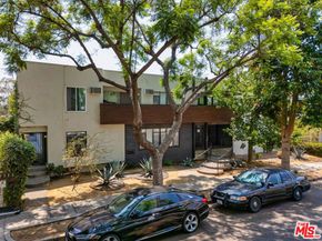 8220 Norton Avenue, West Hollywood CA 90046