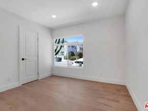 8220 Norton Avenue, West Hollywood CA 90046