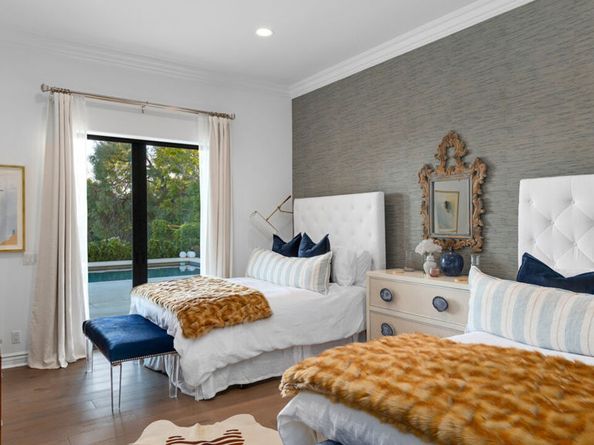 6110 Merritt Drive, Malibu CA 90265