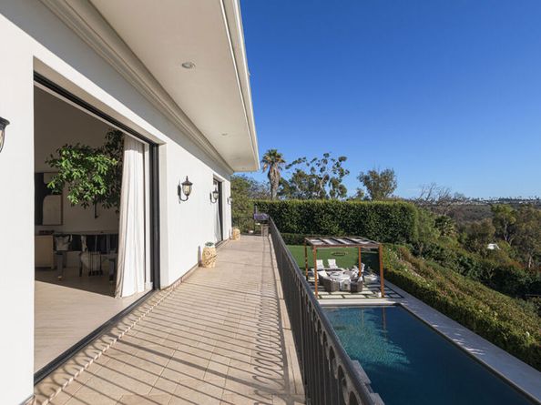 6110 Merritt Drive, Malibu CA 90265