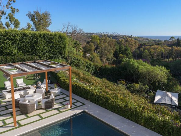 6110 Merritt Drive, Malibu CA 90265