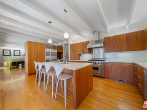 20556 Little Rock Way, Malibu CA 90265