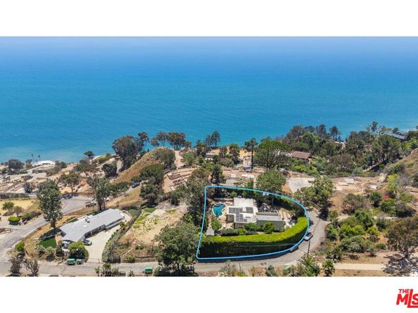 20556 Little Rock Way, Malibu CA 90265