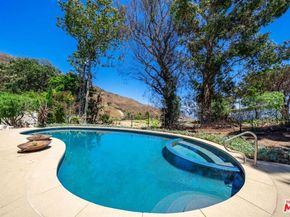 20556 Little Rock Way, Malibu CA 90265