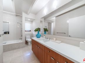 20556 Little Rock Way, Malibu CA 90265