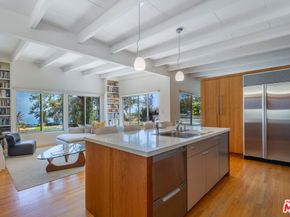 20556 Little Rock Way, Malibu CA 90265