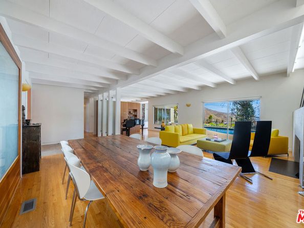 20556 Little Rock Way, Malibu CA 90265