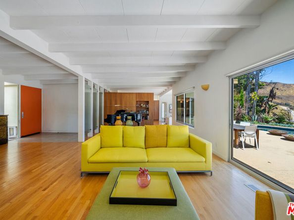 20556 Little Rock Way, Malibu CA 90265