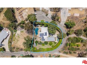 20556 Little Rock Way, Malibu CA 90265