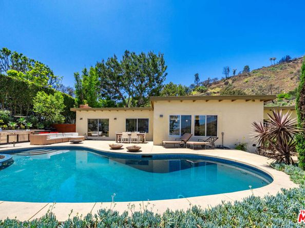 20556 Little Rock Way, Malibu CA 90265