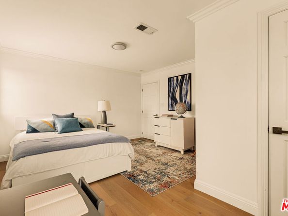 8210 Alverstone Avenue, Los Angeles CA 90045