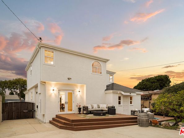 8210 Alverstone Avenue, Los Angeles CA 90045