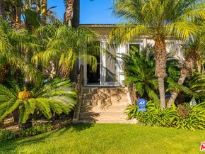 7833 Torreyson Drive, Los Angeles CA 90046