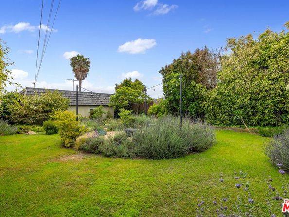 227 Alta Avenue, Santa Monica CA 90402