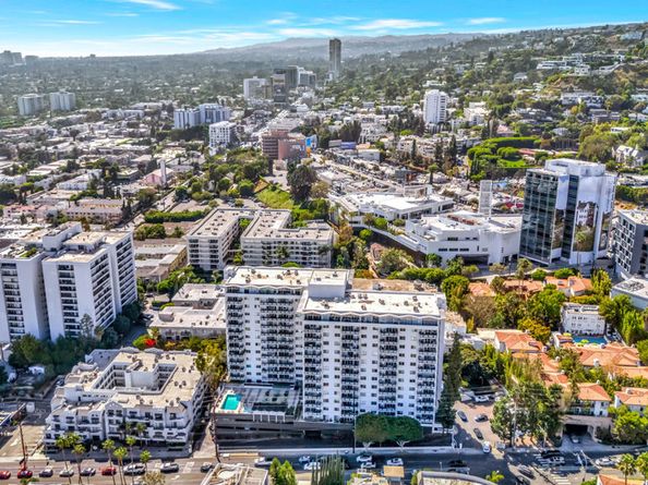 1155 N La Cienega Boulevard 904, West Hollywood CA 90069