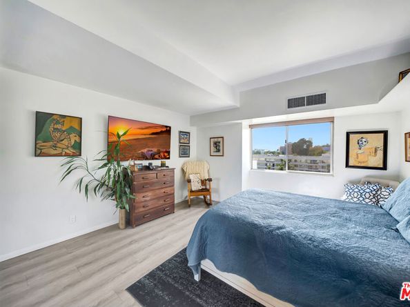 1155 N La Cienega Boulevard 904, West Hollywood CA 90069