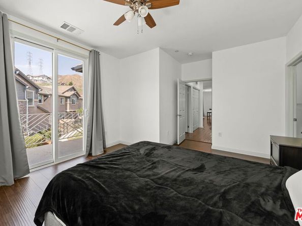 16730 Nicklaus Drive 51, Sylmar CA 91342