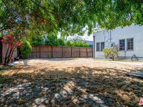 1016 S Curson Avenue, Los Angeles CA 90019