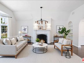 1016 S Curson Avenue, Los Angeles CA 90019