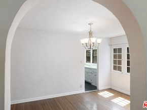 1016 S Curson Avenue, Los Angeles CA 90019