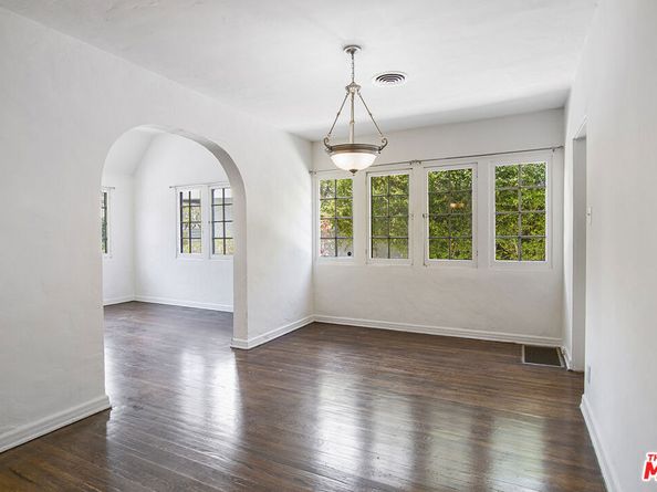 1016 S Curson Avenue, Los Angeles CA 90019