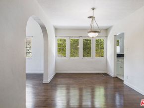 1016 S Curson Avenue, Los Angeles CA 90019