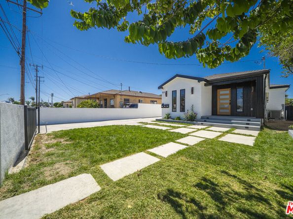 7021 Walker Avenue, Bell CA 90201