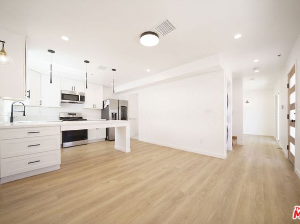 7021 Walker Avenue, Bell CA 90201