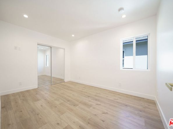 7021 Walker Avenue, Bell CA 90201
