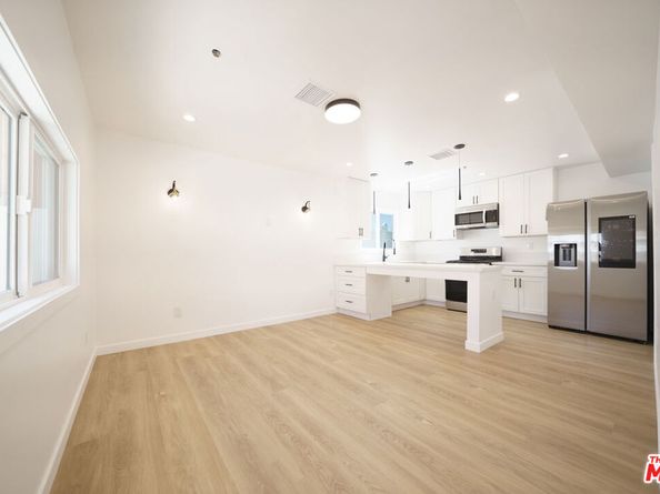 7021 Walker Avenue, Bell CA 90201