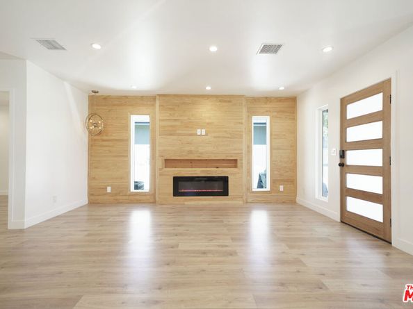 7021 Walker Avenue, Bell CA 90201