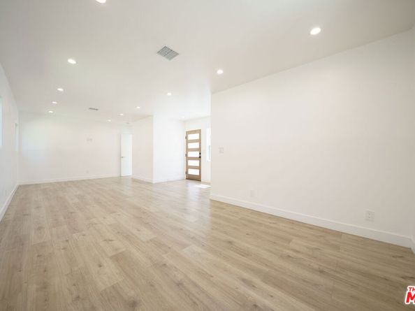 7021 Walker Avenue, Bell CA 90201