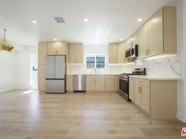 7021 Walker Avenue, Bell CA 90201