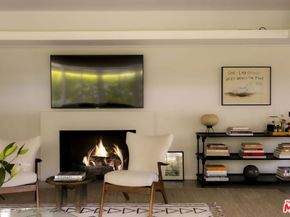 2246 Chelan Place, Los Angeles CA 90068