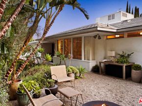 2246 Chelan Place, Los Angeles CA 90068