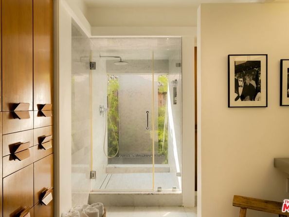 2246 Chelan Place, Los Angeles CA 90068